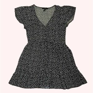 🍪 Forever 21 Floral Mini Dress Black / White Medium EUC